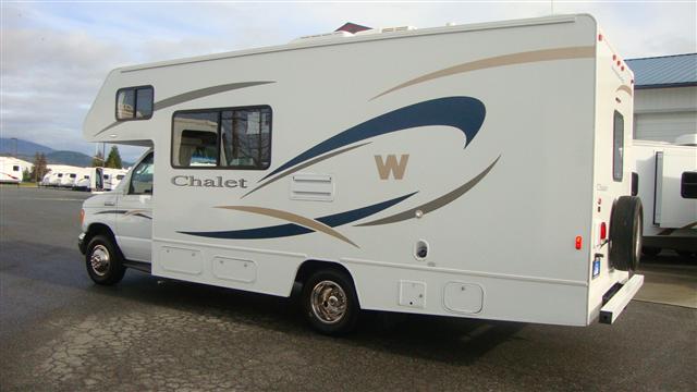 Used 2008 Winnebago Chalet 24VR Class C For Sale